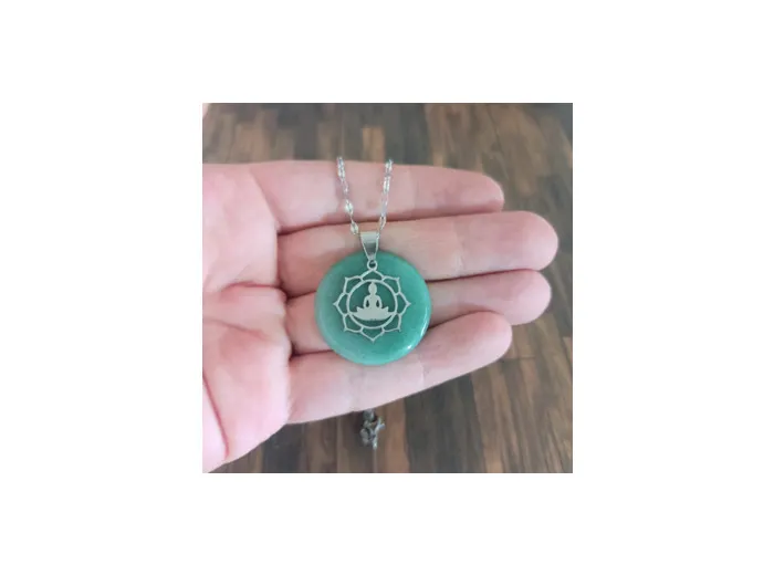 Pendentif Aventurine yoga dans fleur de lotus